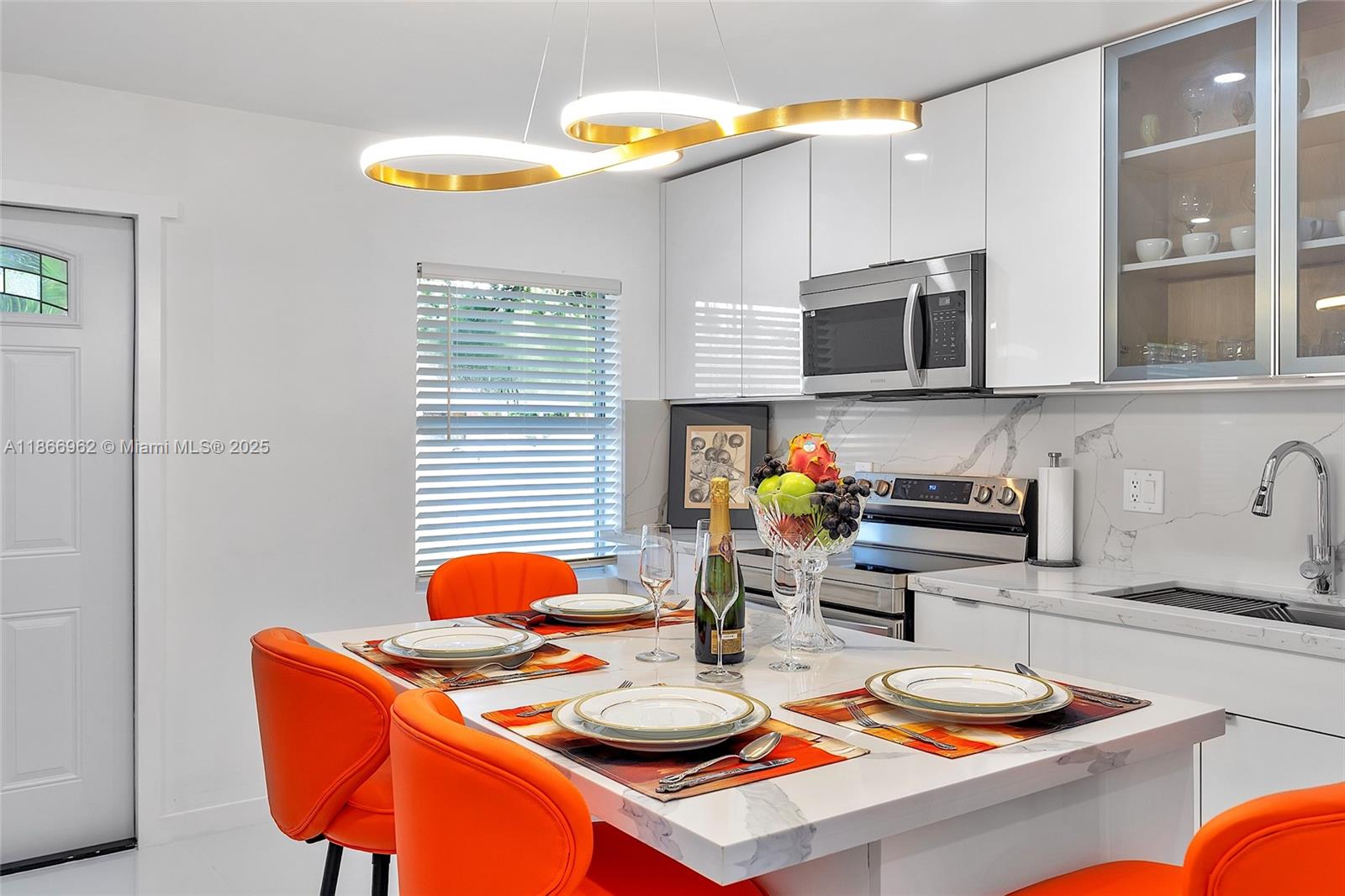 OAK GROVE - Residential Income