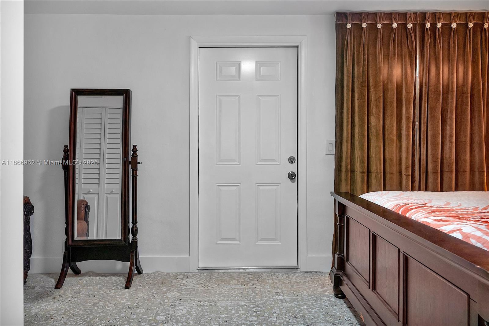 OAK GROVE - Residential Income