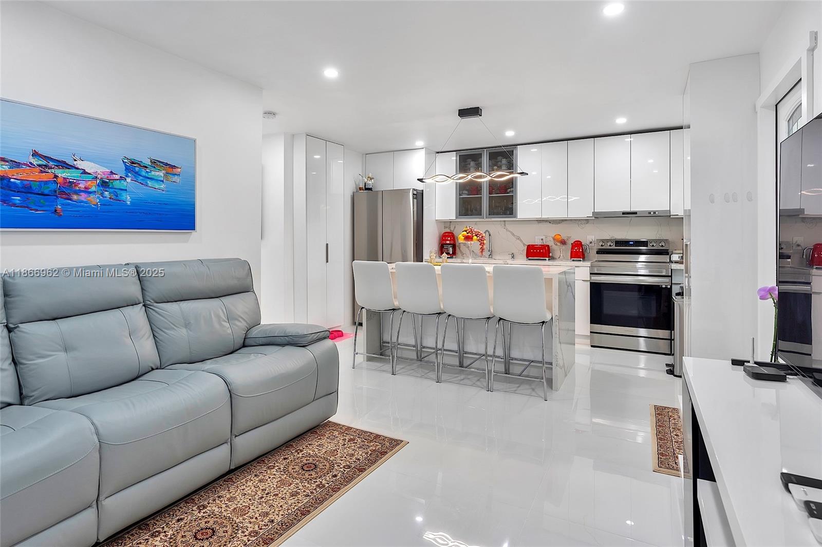 OAK GROVE - Residential Income