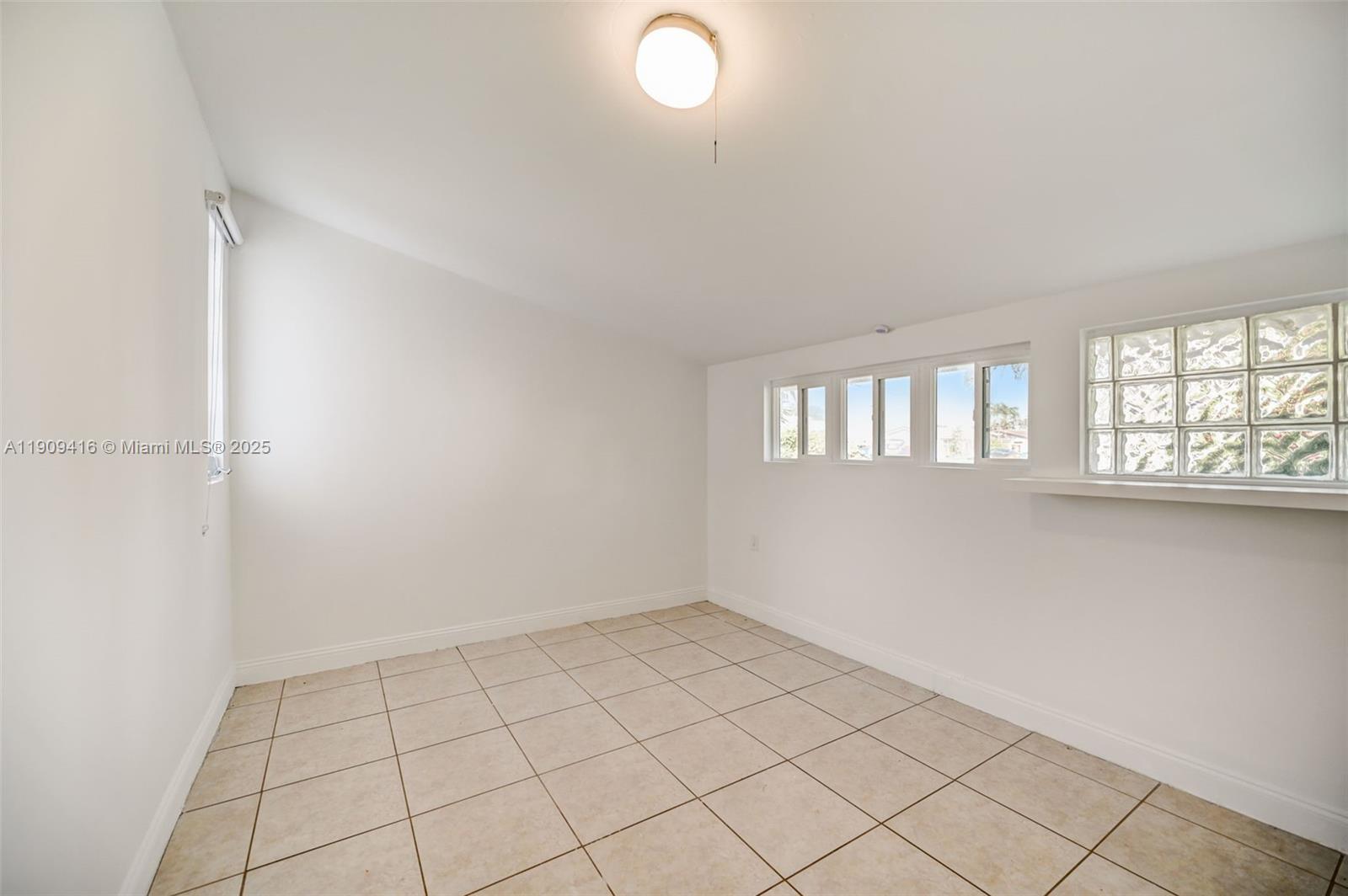 SUNSWEPT ISLE - Residential Lease