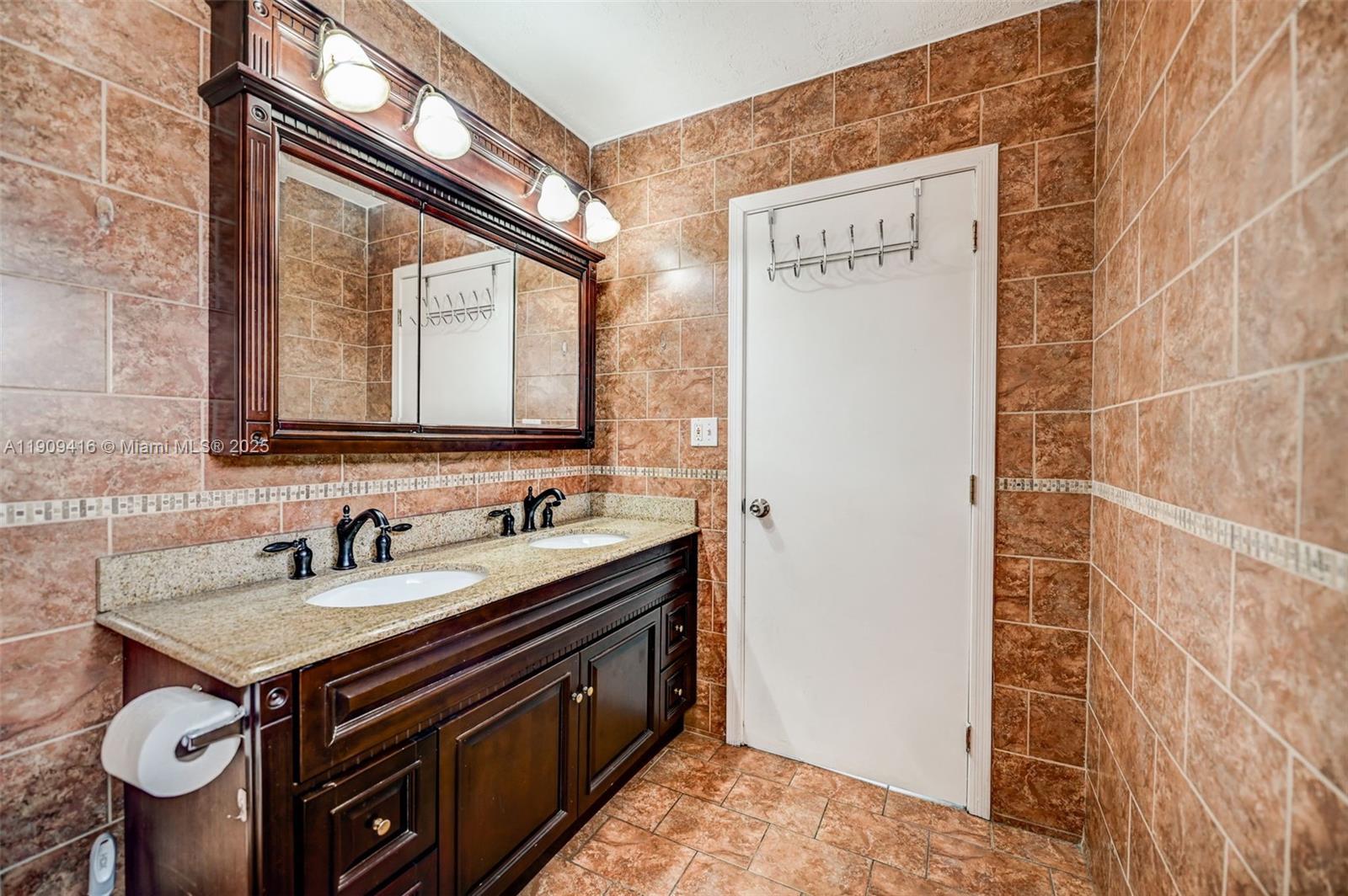 SUNSWEPT ISLE - Residential Lease