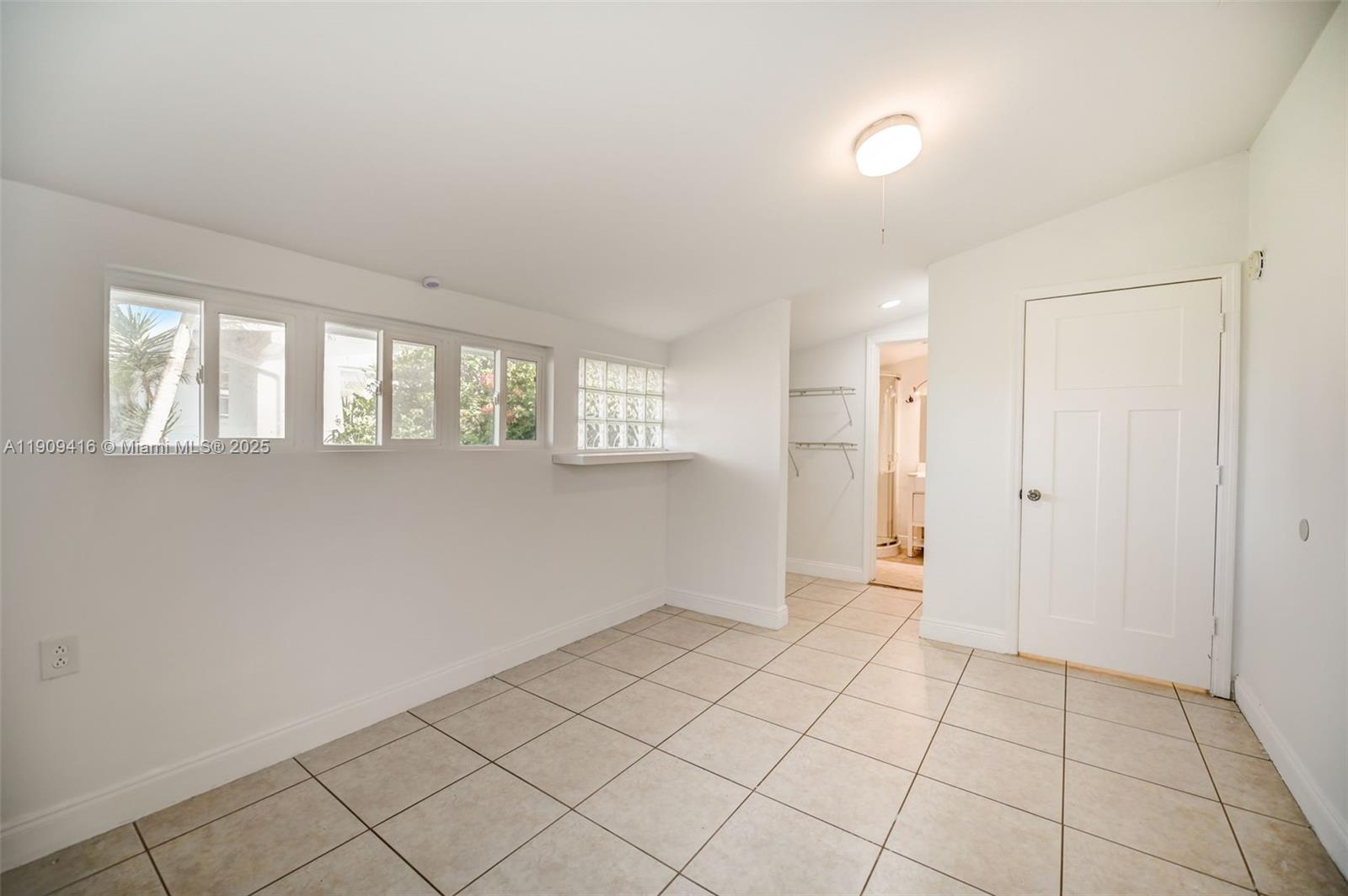 SUNSWEPT ISLE - Residential Lease