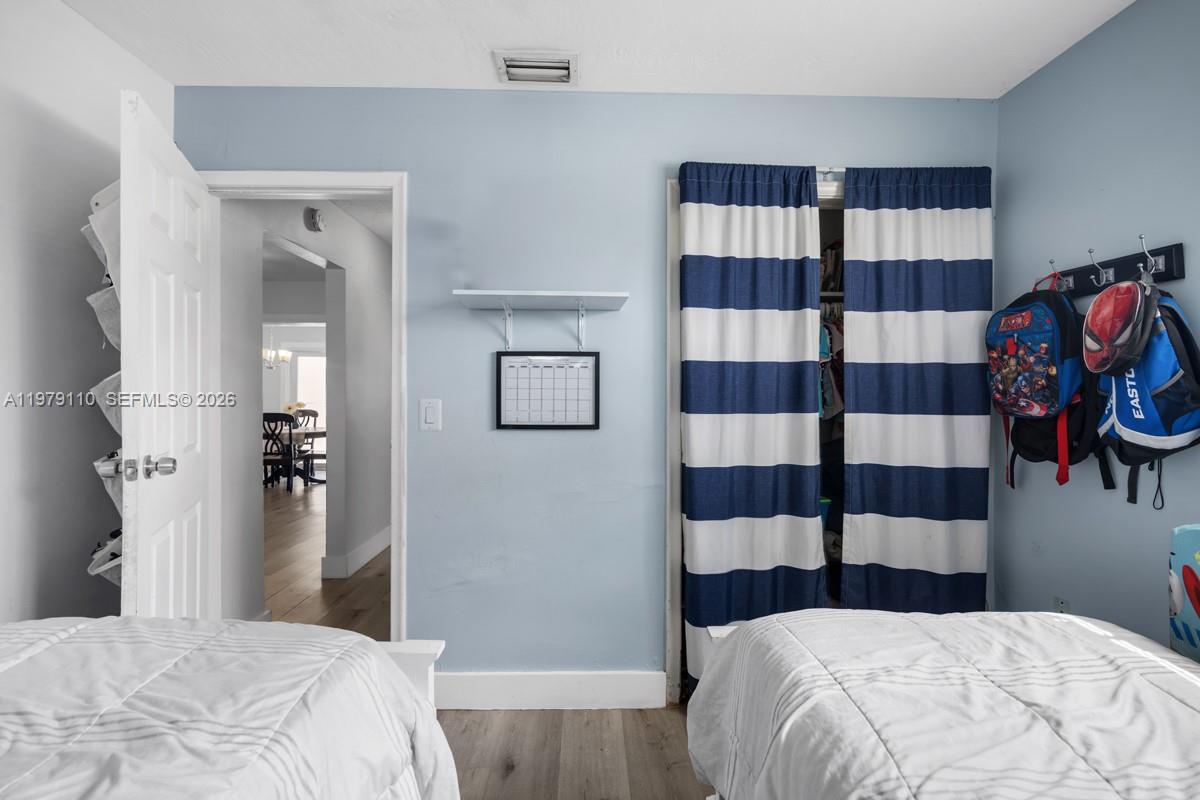 SUNRISE GOLF VILLAGE THIR - Residential