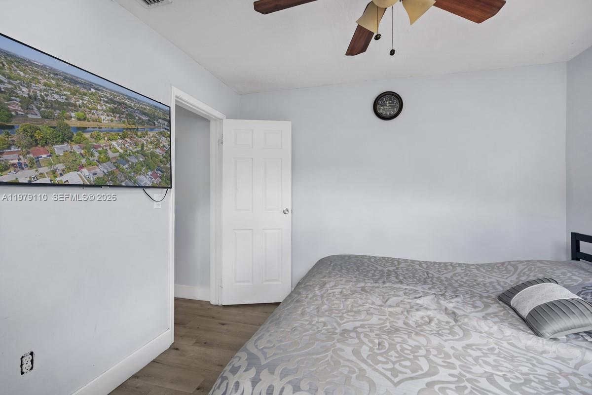 SUNRISE GOLF VILLAGE THIR - Residential