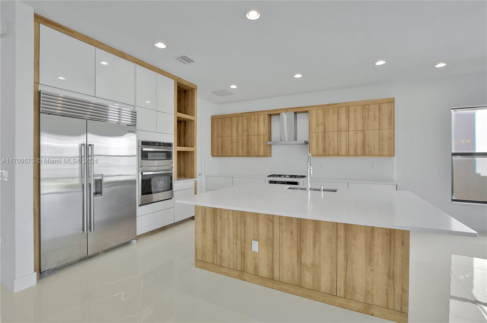 BRIDGES MIZNER PUD BRIDGE - Residential Lease