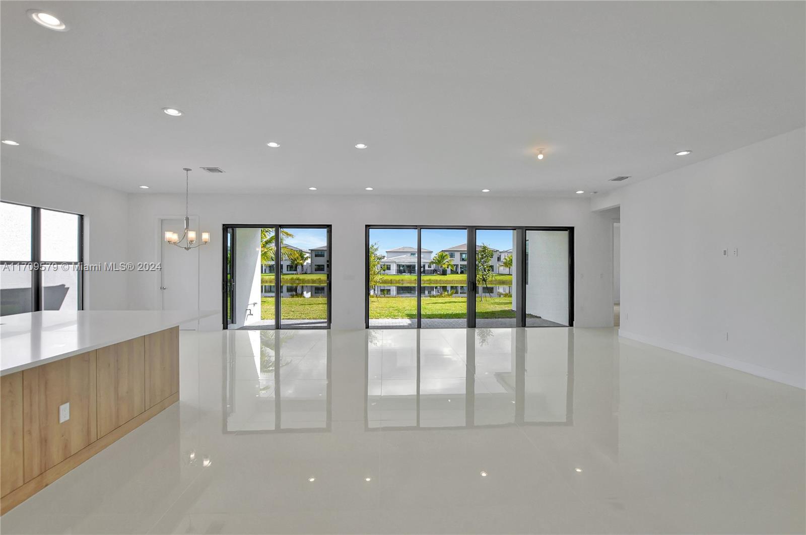 BRIDGES MIZNER PUD BRIDGE - Residential Lease