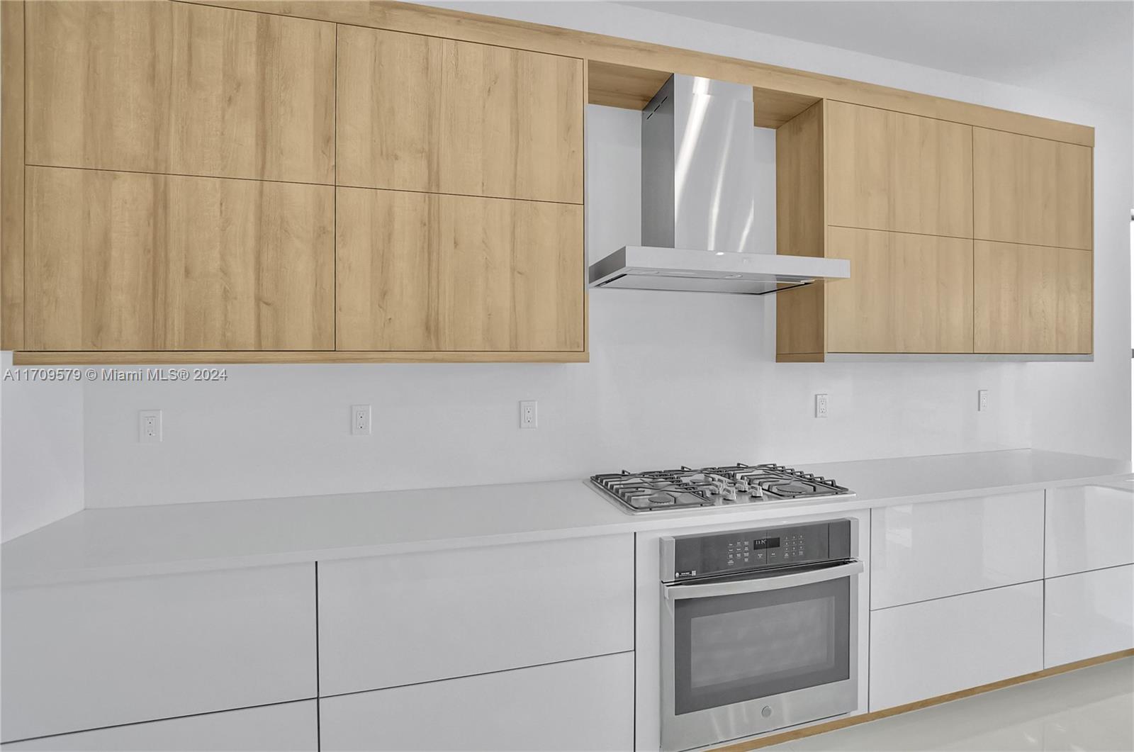 BRIDGES MIZNER PUD BRIDGE - Residential Lease