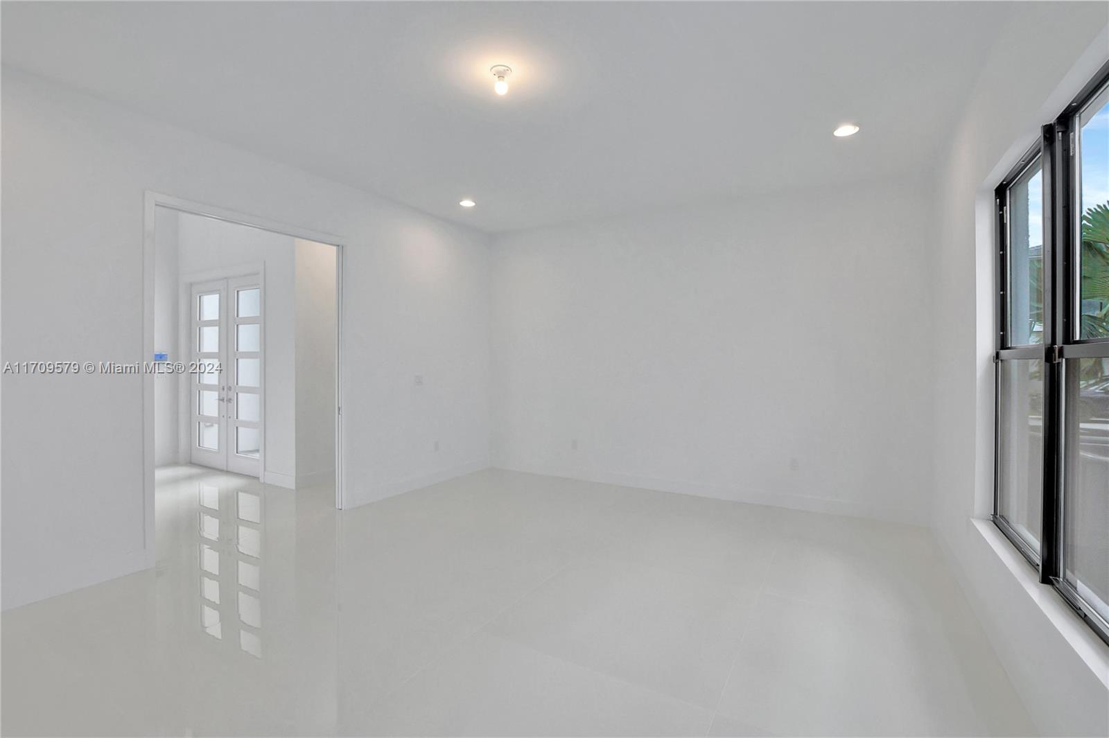 BRIDGES MIZNER PUD BRIDGE - Residential Lease
