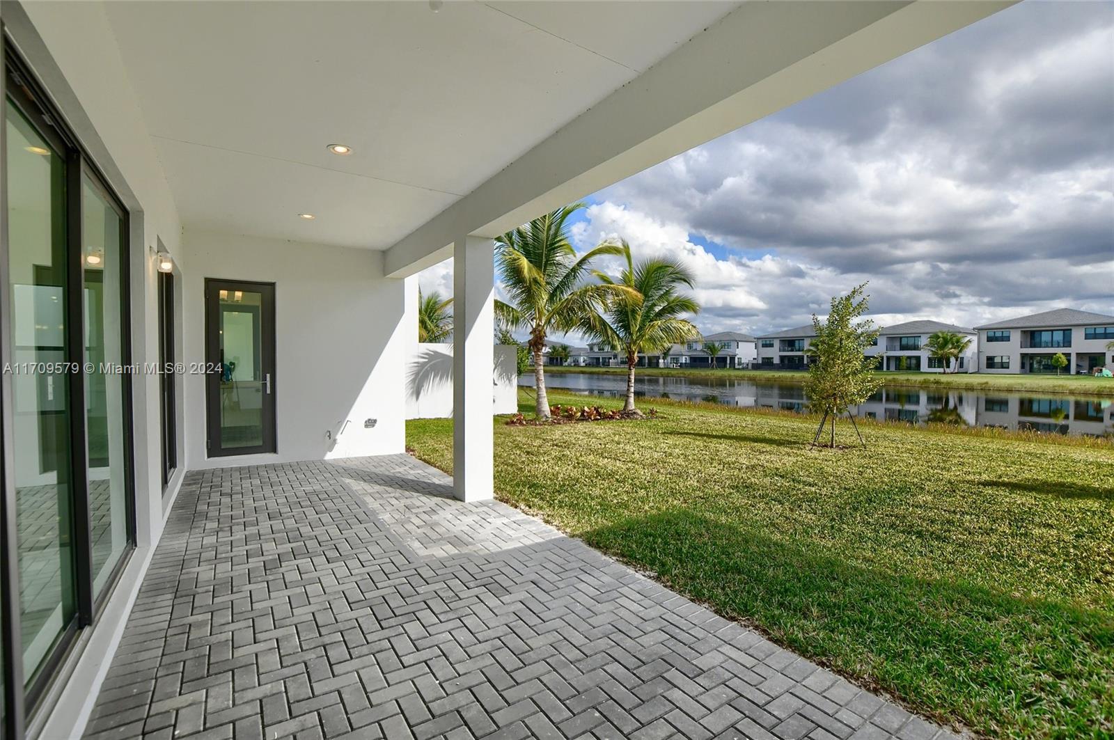 BRIDGES MIZNER PUD BRIDGE - Residential Lease