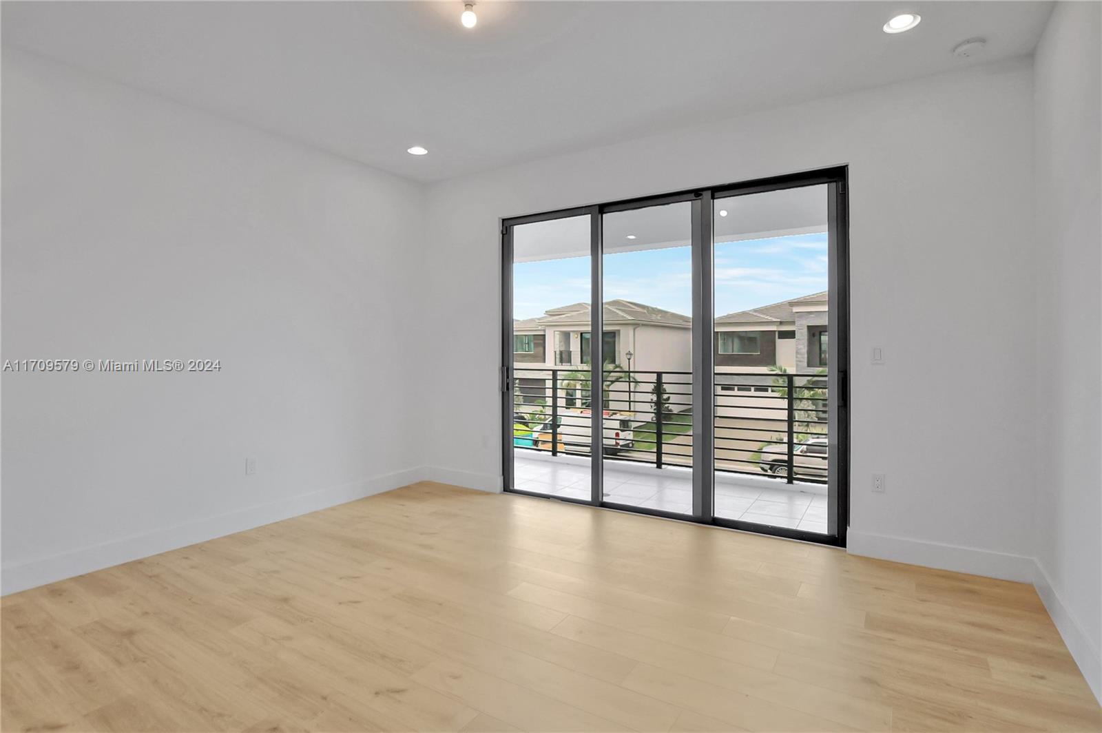 BRIDGES MIZNER PUD BRIDGE - Residential Lease