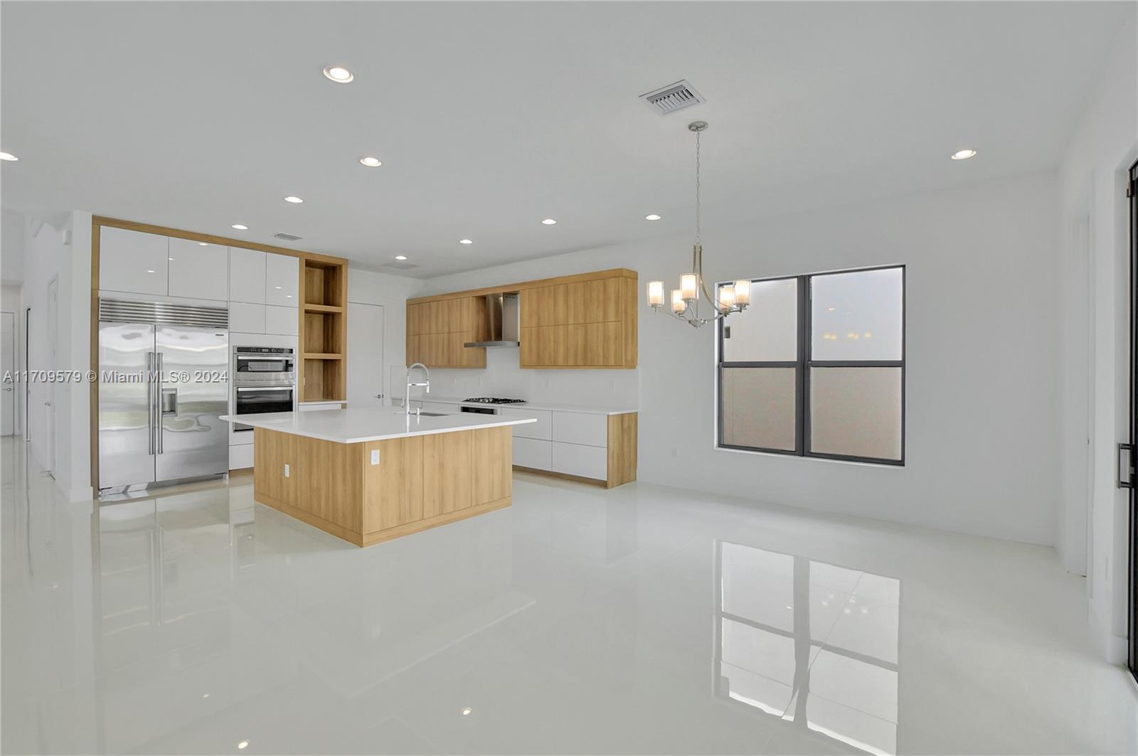 BRIDGES MIZNER PUD BRIDGE - Residential Lease