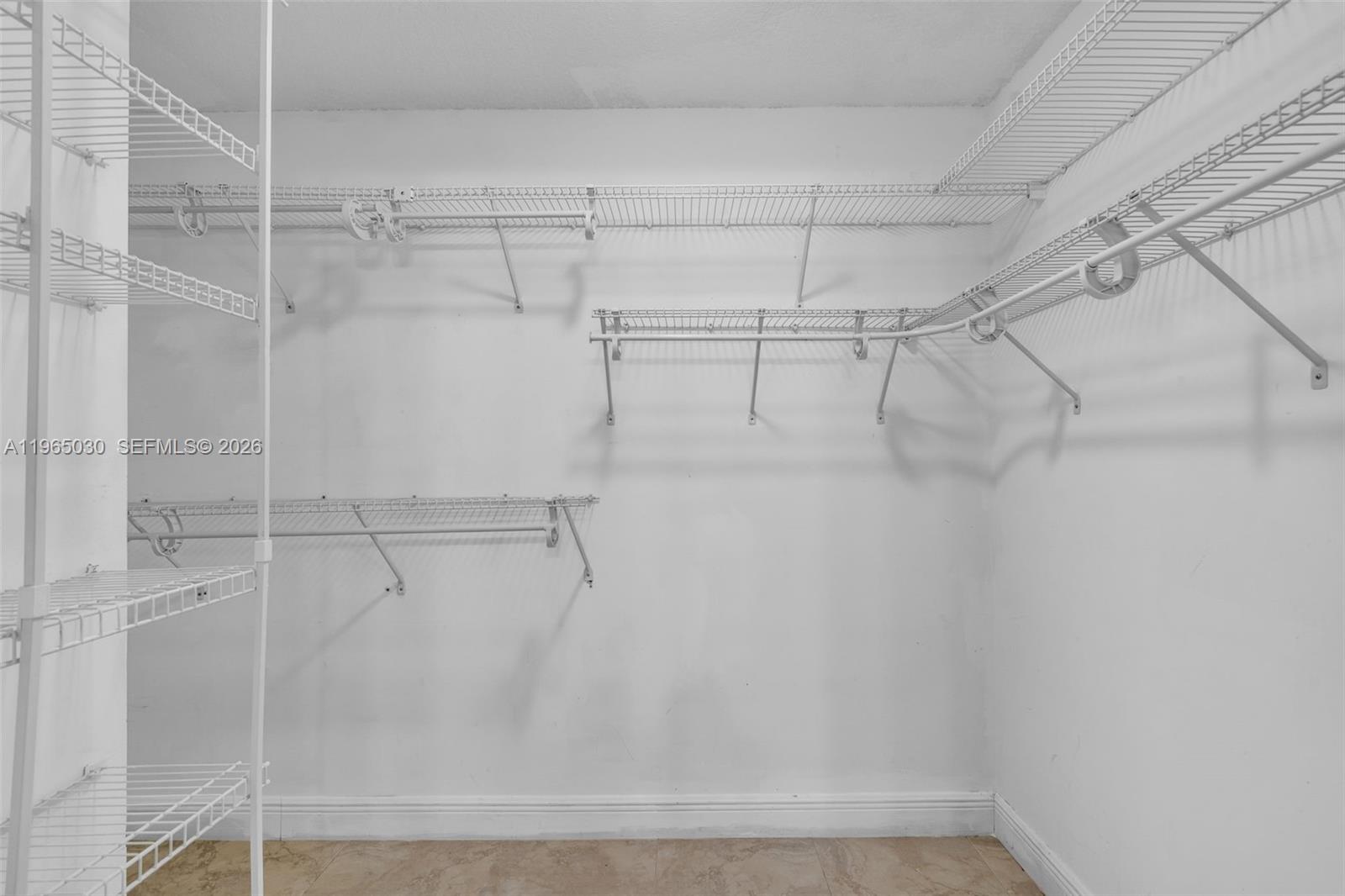 GROVE COMMERCIAL CENTER - Residential