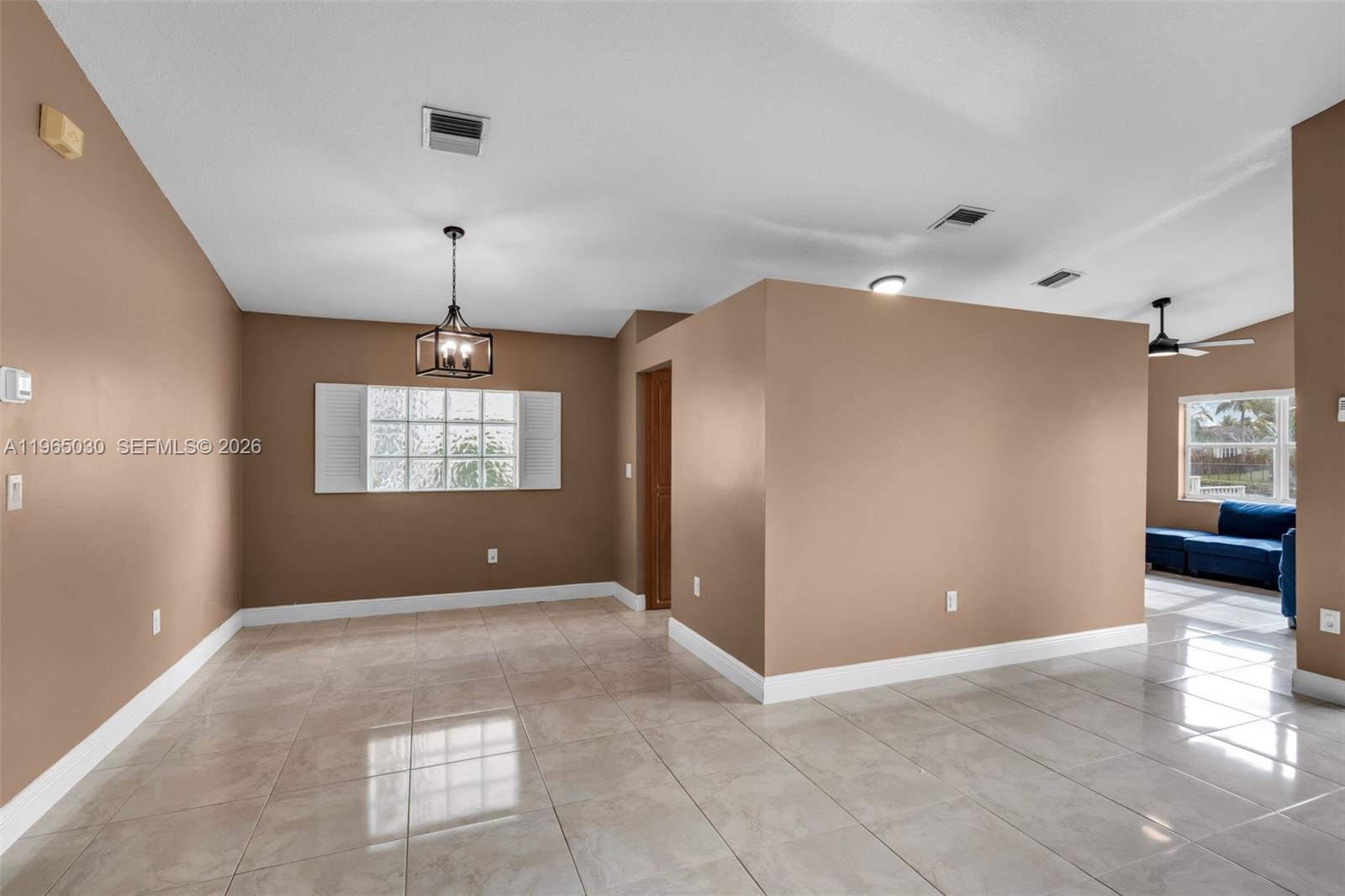 GROVE COMMERCIAL CENTER - Residential