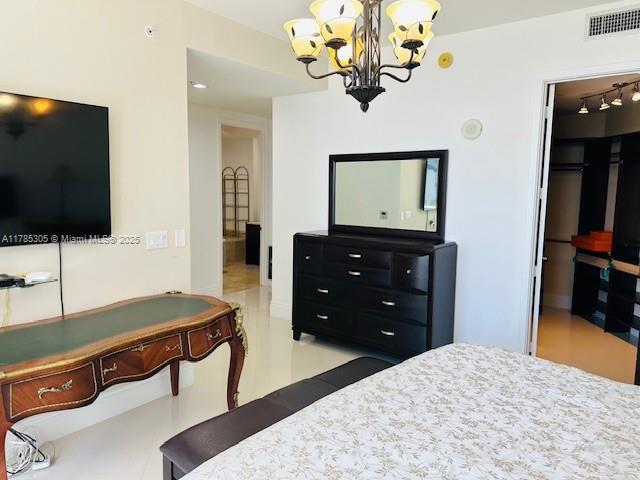 TRUMP ROYALE CONDO - Residential