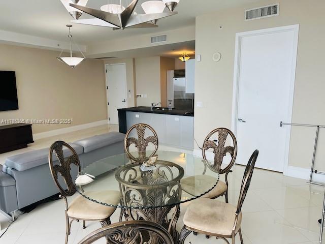 TRUMP ROYALE CONDO - Residential