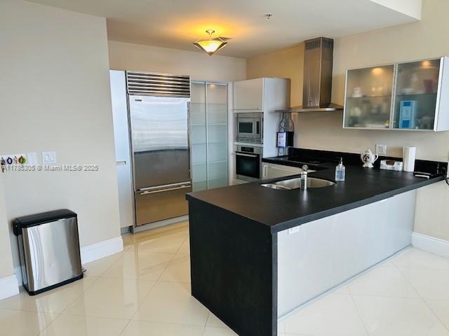 TRUMP ROYALE CONDO - Residential