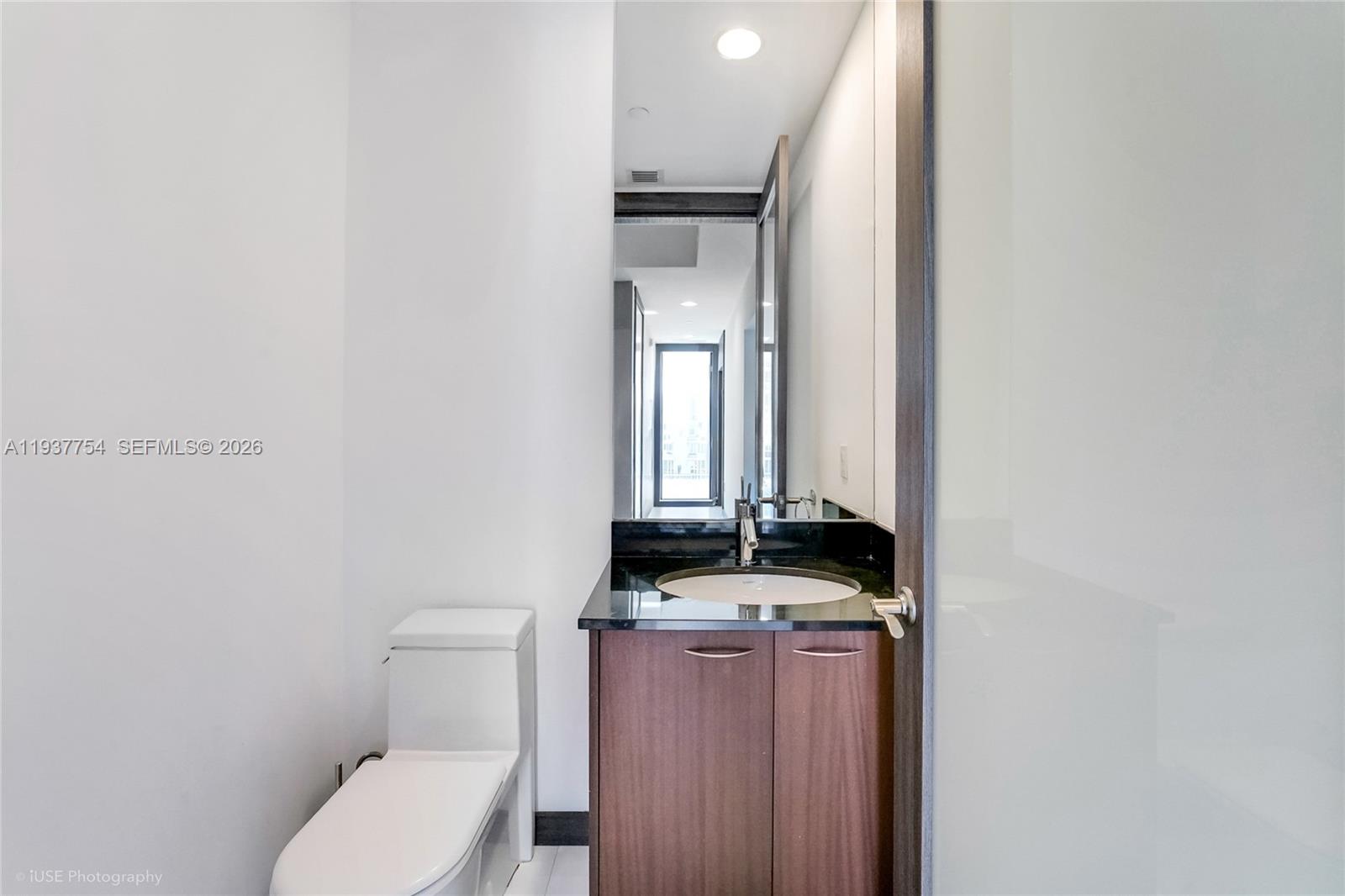 TDR TOWER II CONDO - Residential