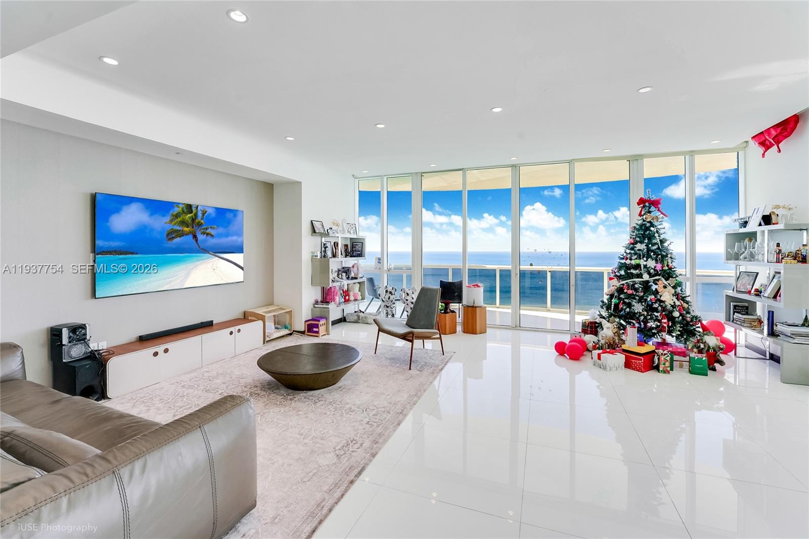 TDR TOWER II CONDO - Residential