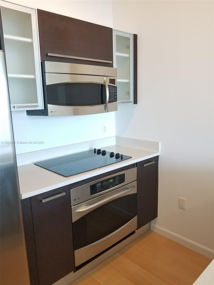 333 NE 24th St 1411