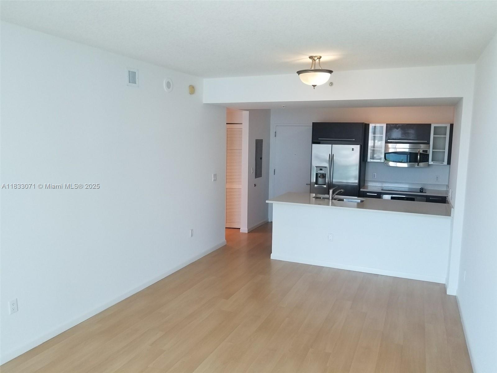 333 NE 24th St 1411