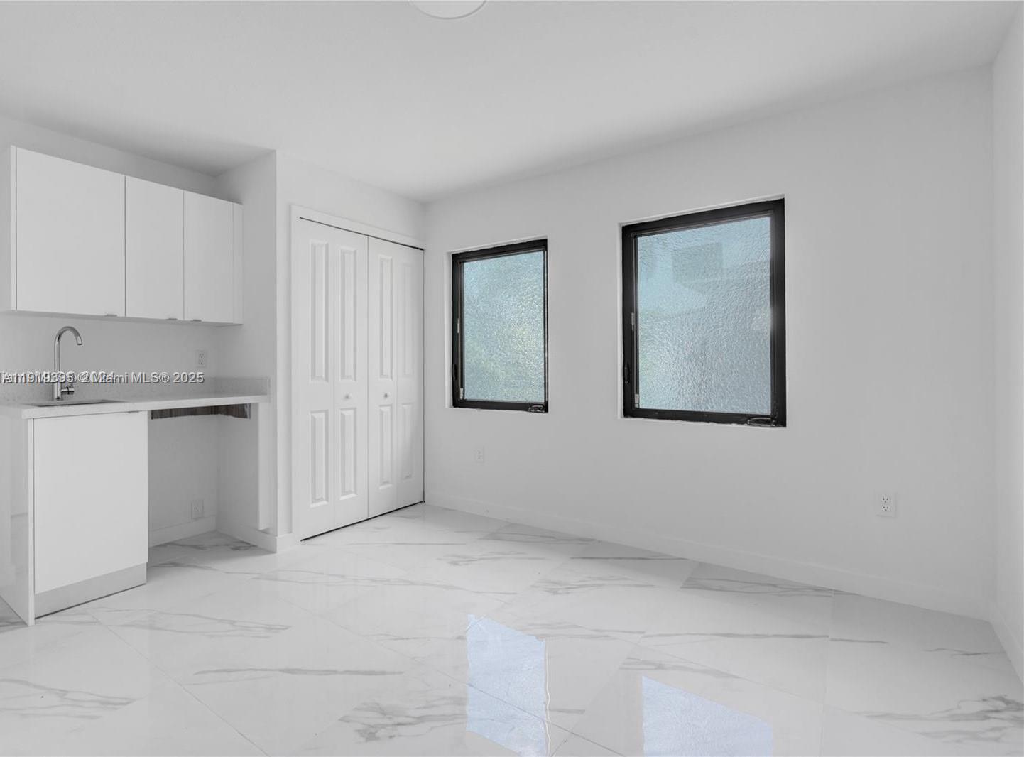 DOWNER PALMS DIV 2 - Residential