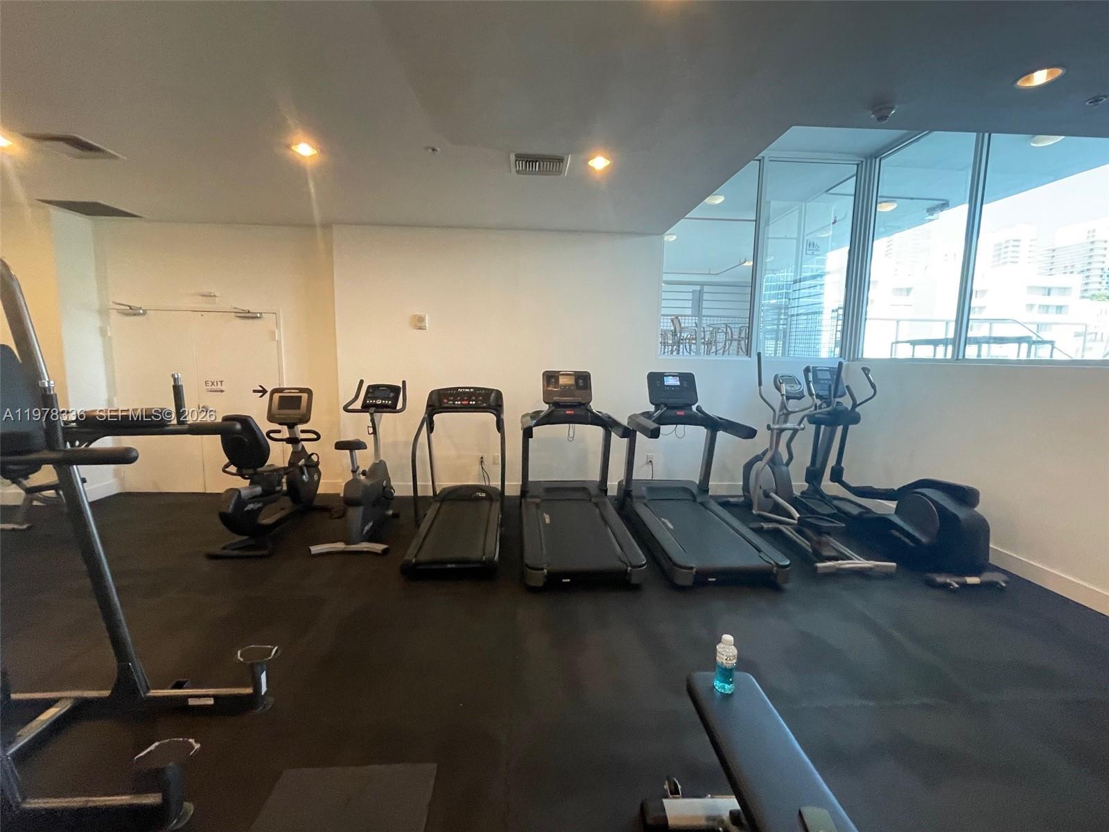 EDGEWATER LOFTS CONDO - Residential Lease