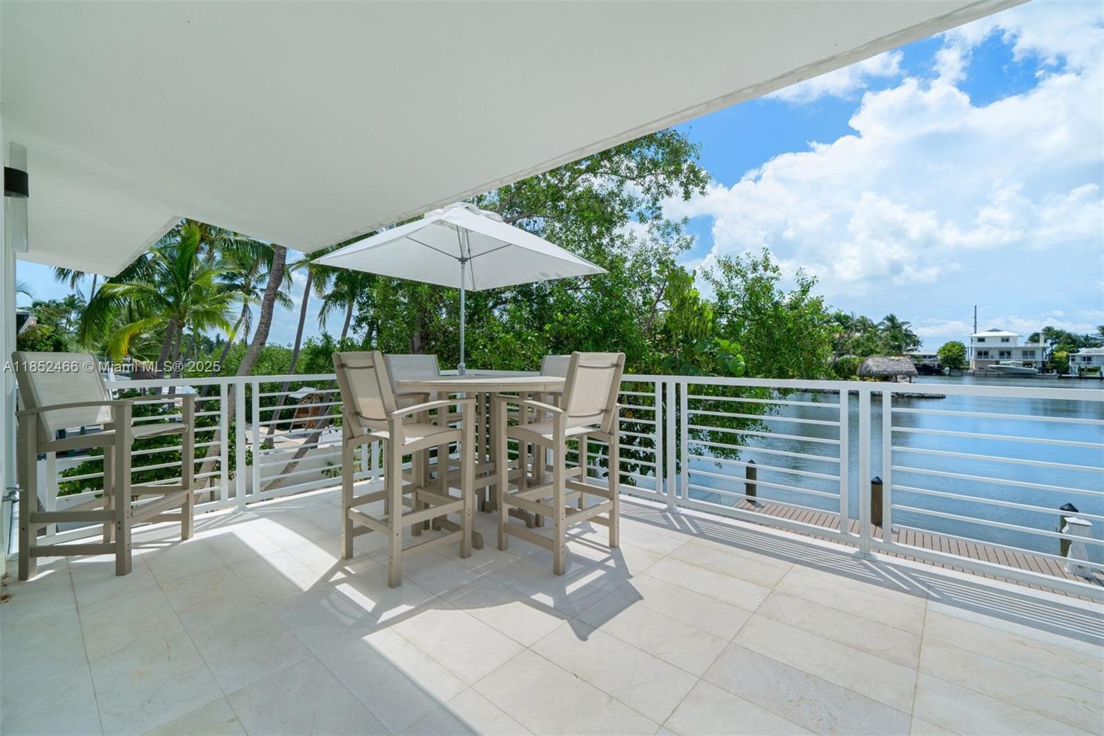 MATECUMBE SANDY BEACH - Residential