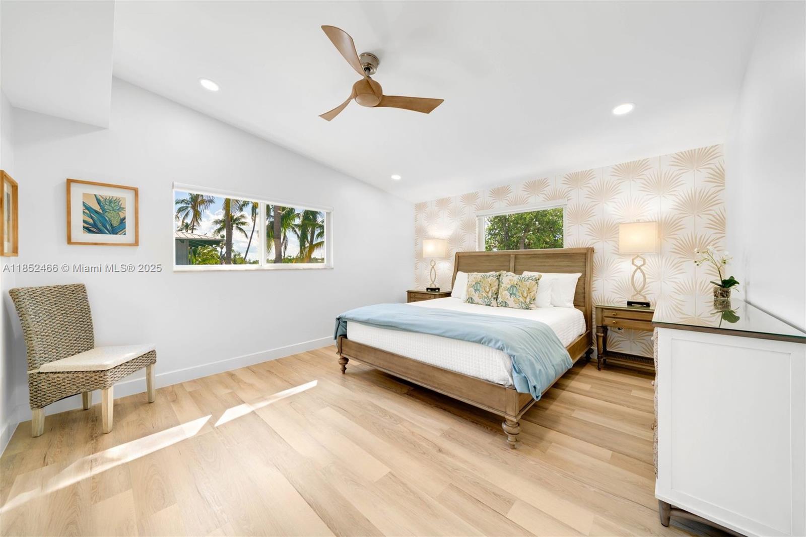 MATECUMBE SANDY BEACH - Residential