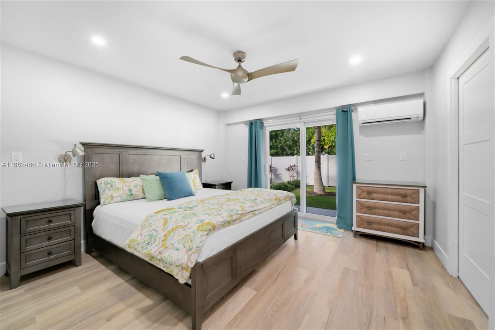 MATECUMBE SANDY BEACH - Residential