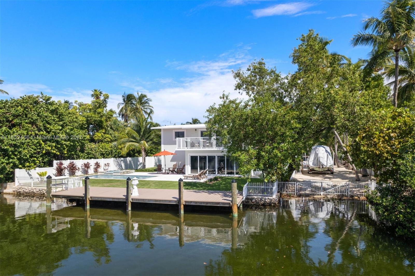 MATECUMBE SANDY BEACH - Residential