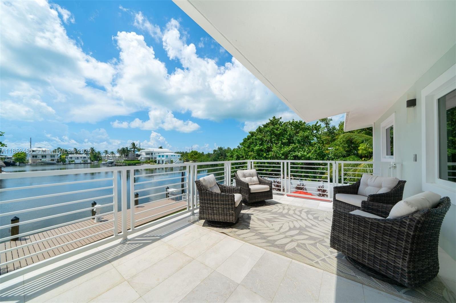 MATECUMBE SANDY BEACH - Residential