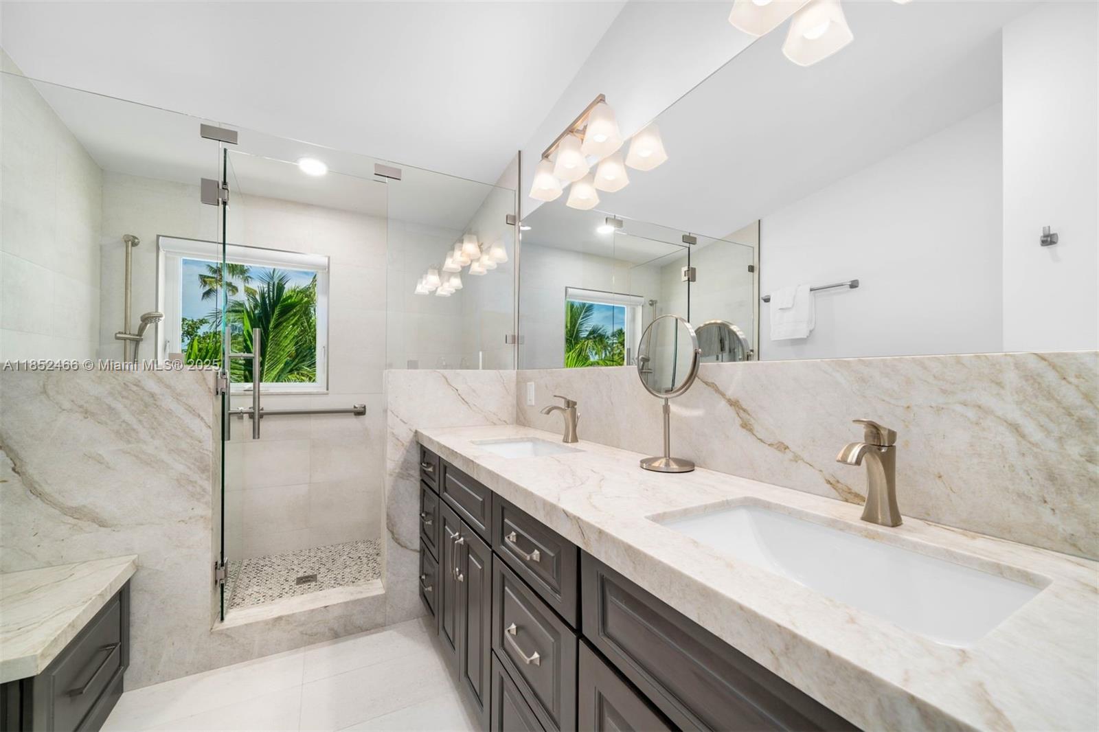 MATECUMBE SANDY BEACH - Residential