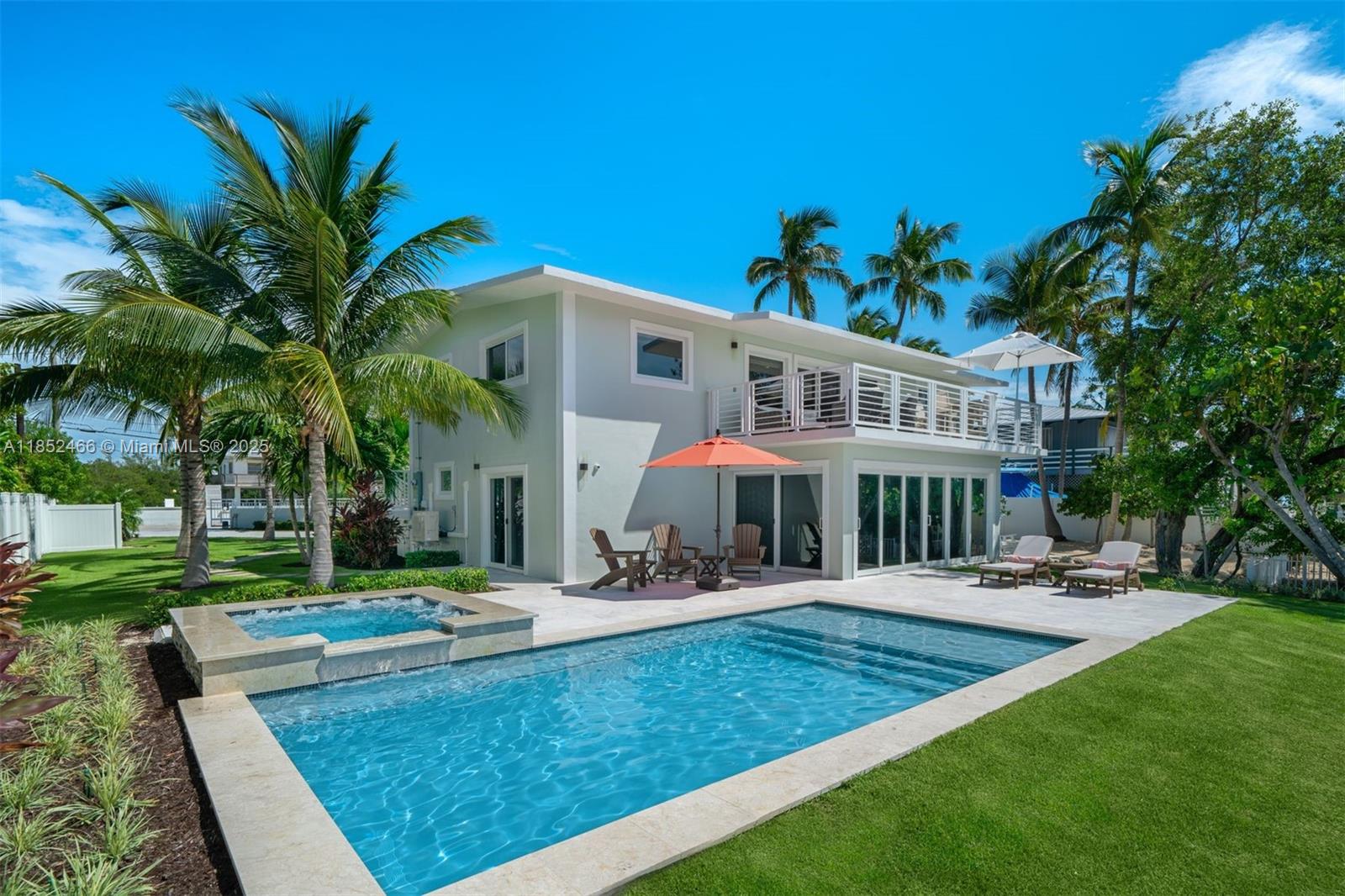 MATECUMBE SANDY BEACH - Residential