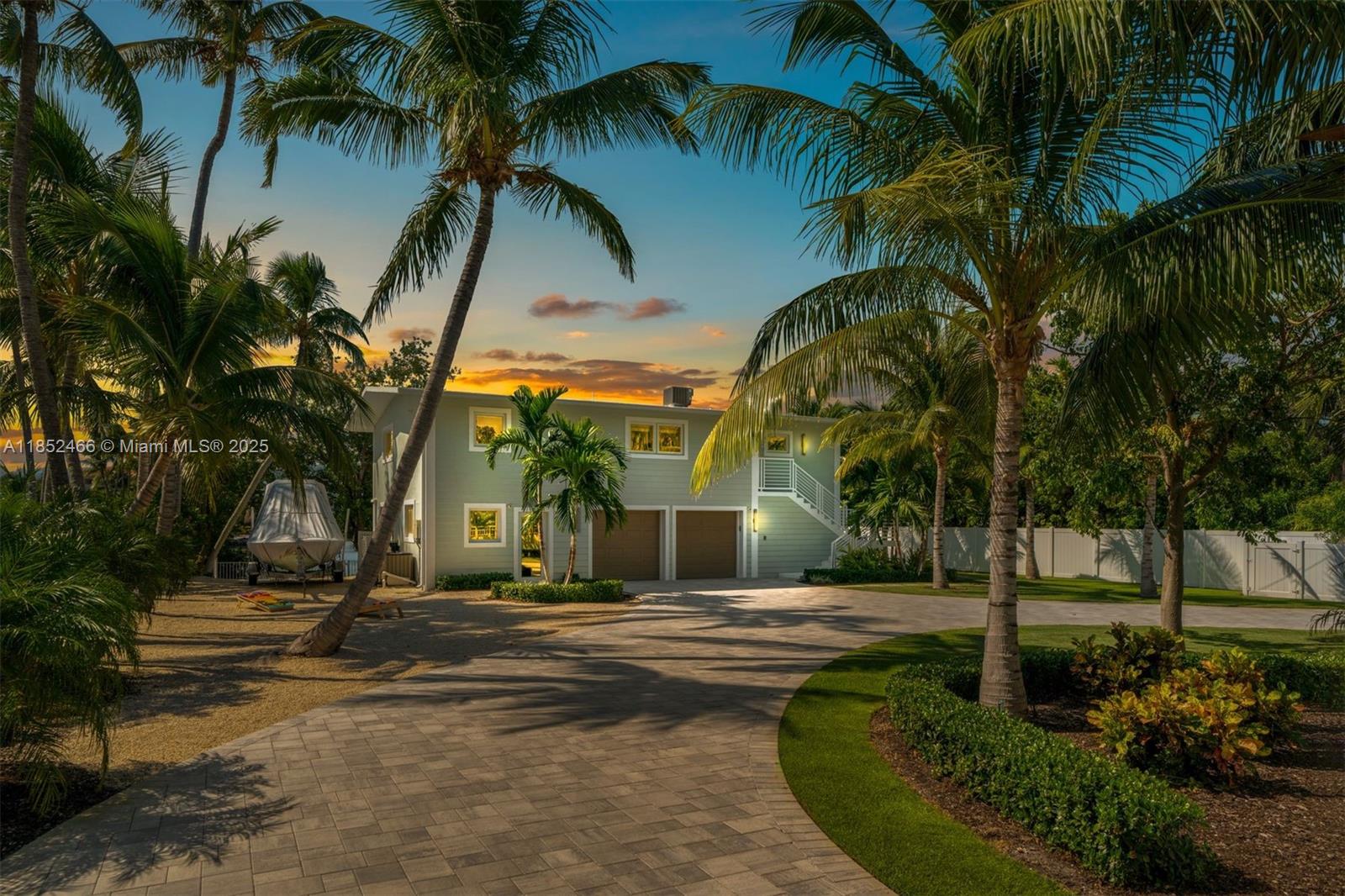 MATECUMBE SANDY BEACH - Residential