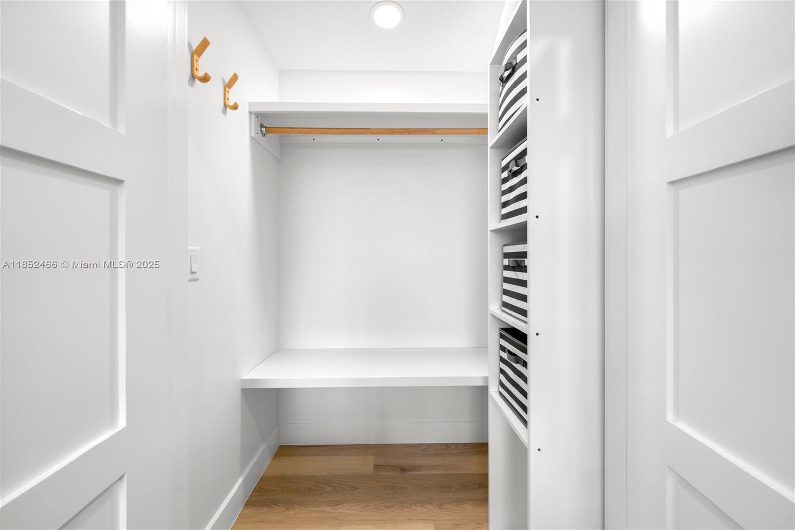 MATECUMBE SANDY BEACH - Residential