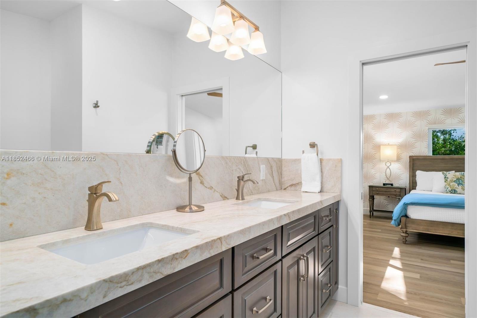 MATECUMBE SANDY BEACH - Residential