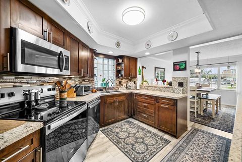 11625 Winchester Dr B Palm Beach Gardens FL 33410