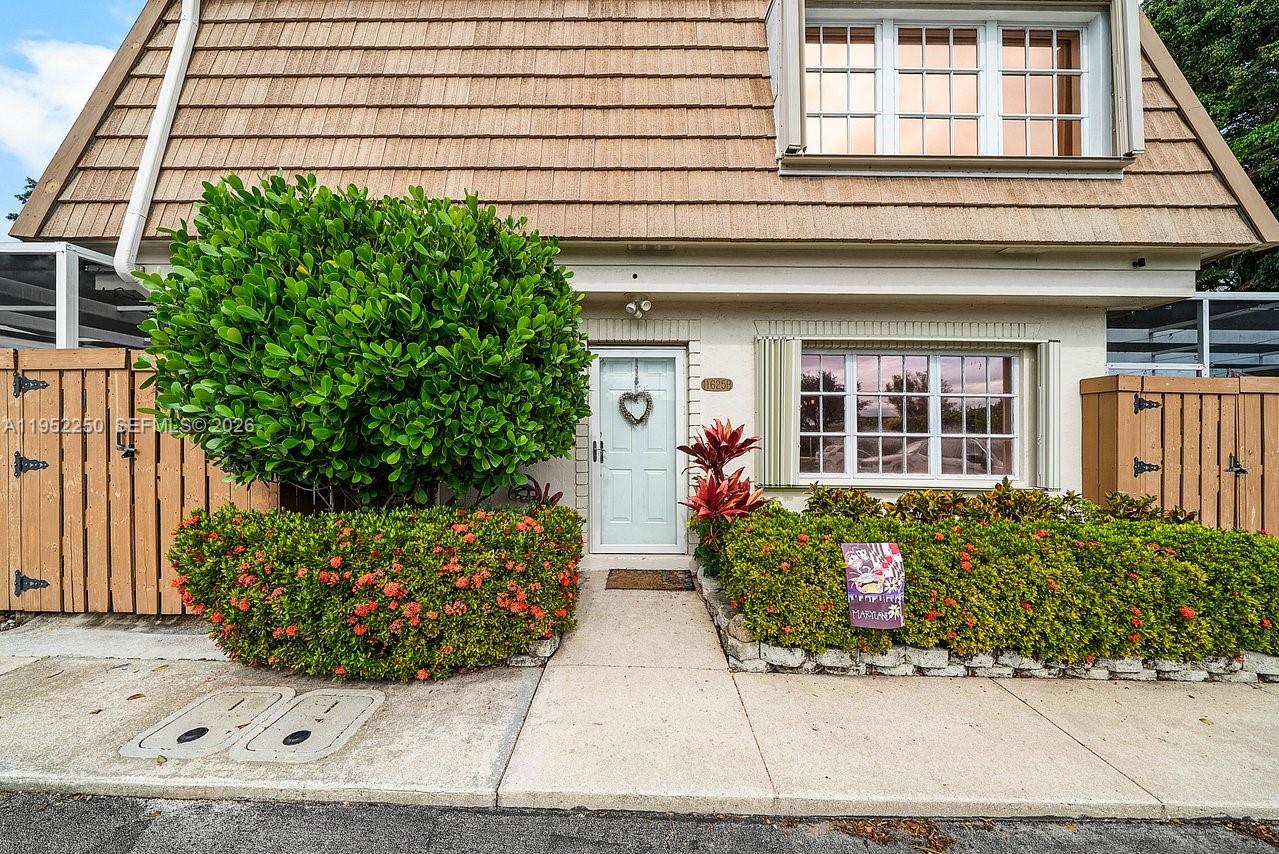 WINCHESTER COURT - Residential