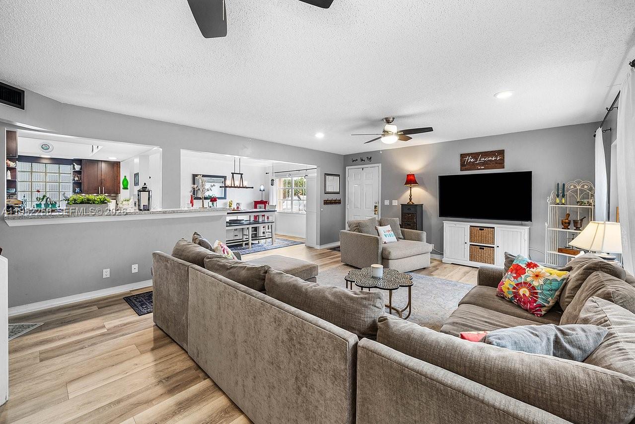 WINCHESTER COURT - Residential