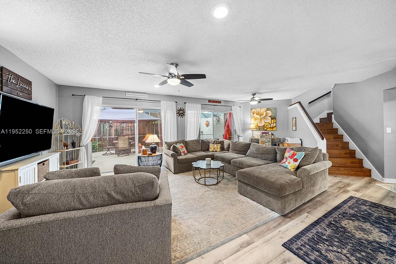 WINCHESTER COURT - Residential