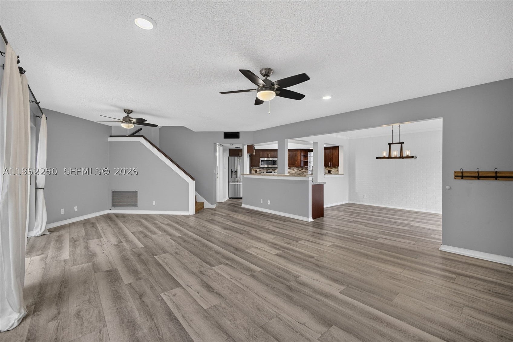11625 Winchester Dr B