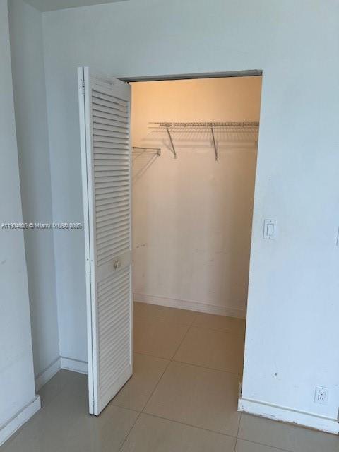 THE STERLING CONDO - Residential Lease