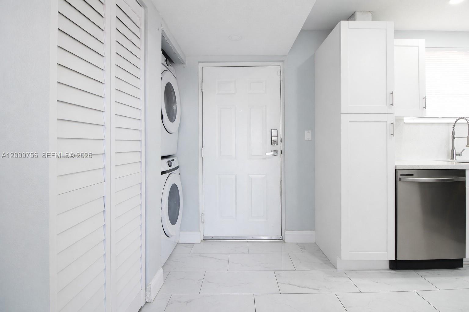 WATERVIEW CONDO - Residential