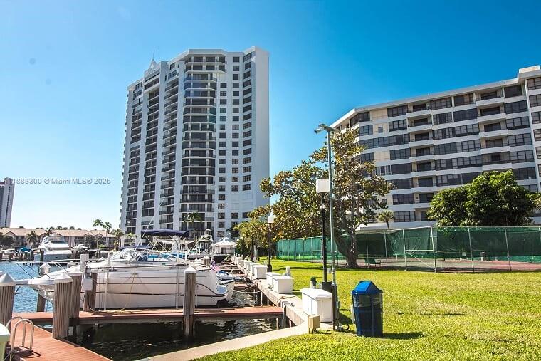 OLYMPUS CONDO - Residential Lease