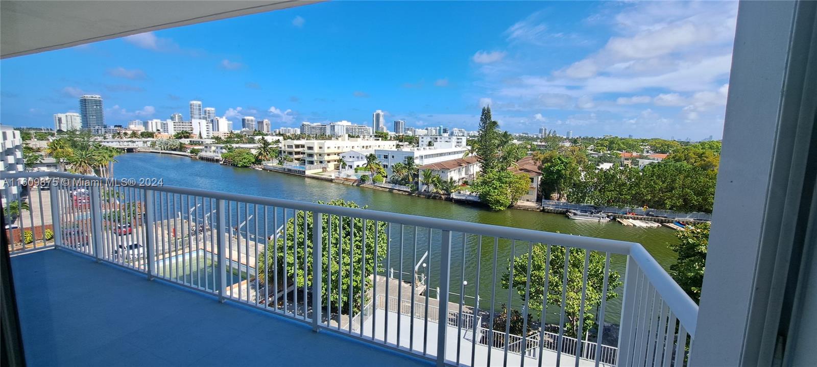 NORMANDY SH YACHT & CO CL - Residential Lease