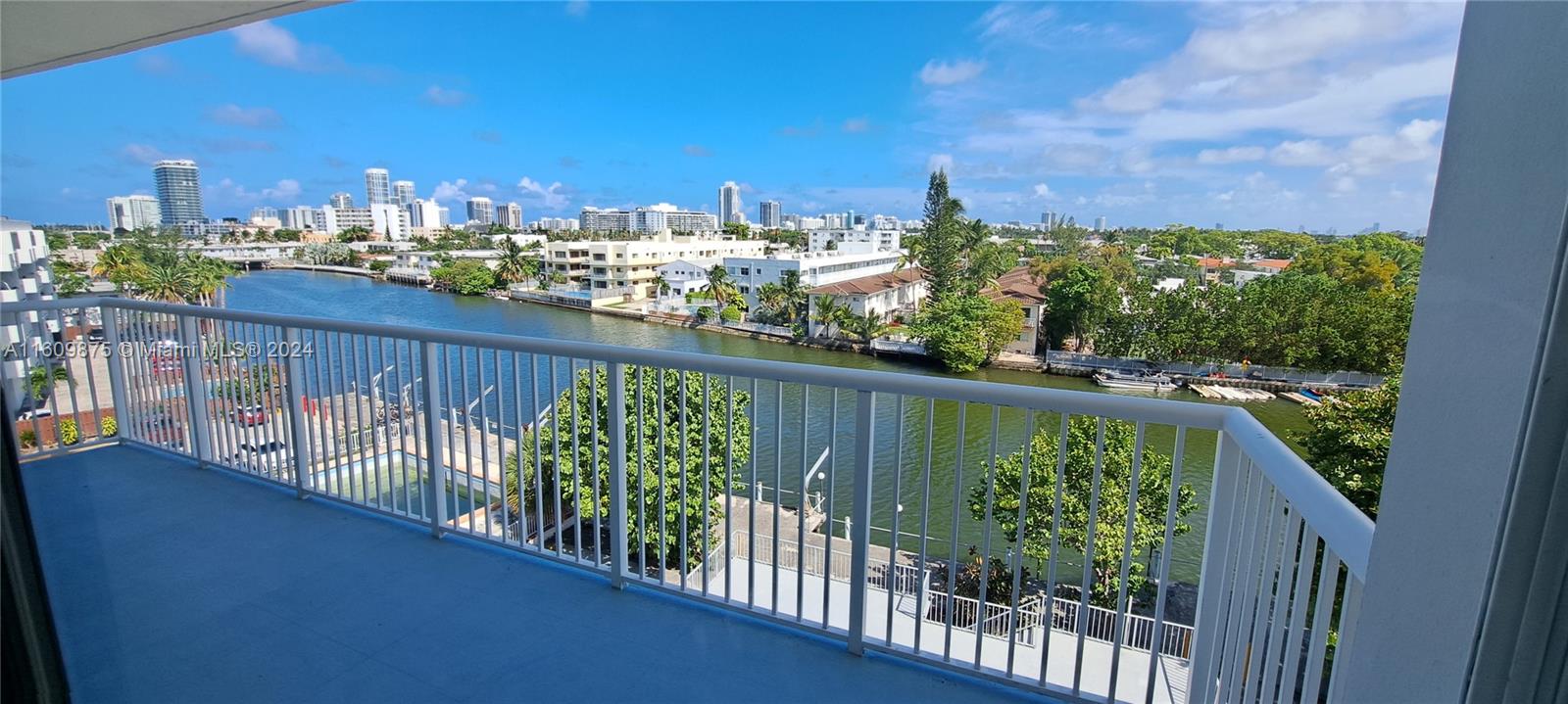 NORMANDY SH YACHT & CO CL - Residential Lease