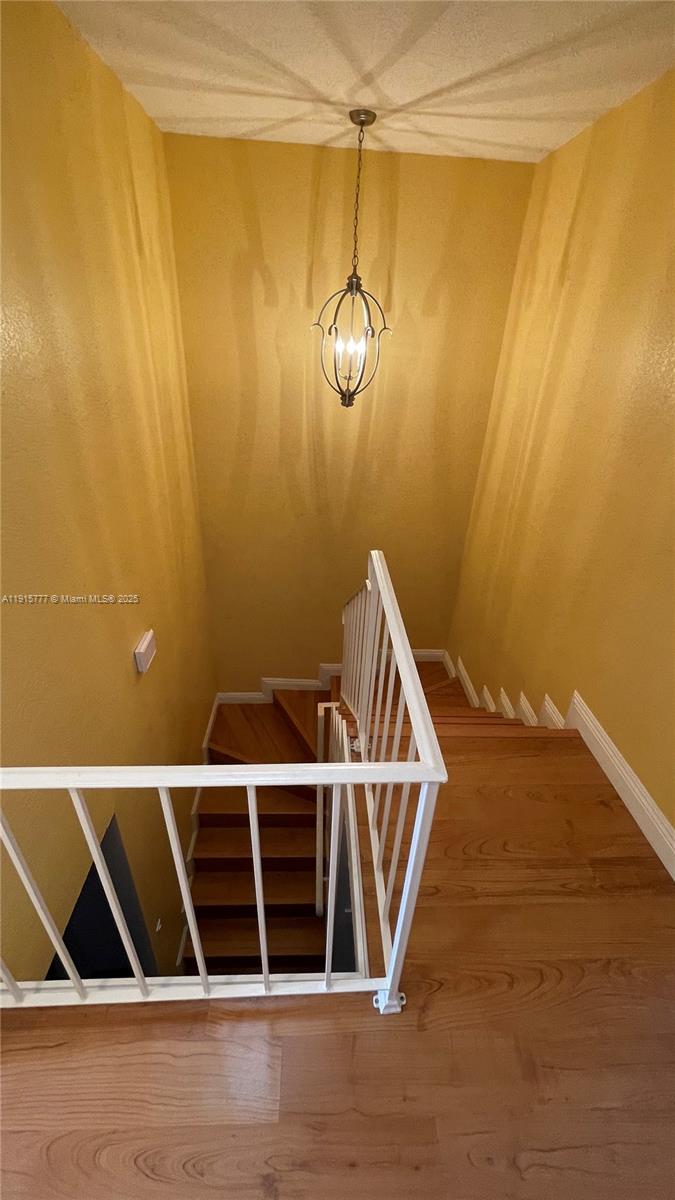 WESTVIEW CONDOMINIUM NO T - Residential Lease