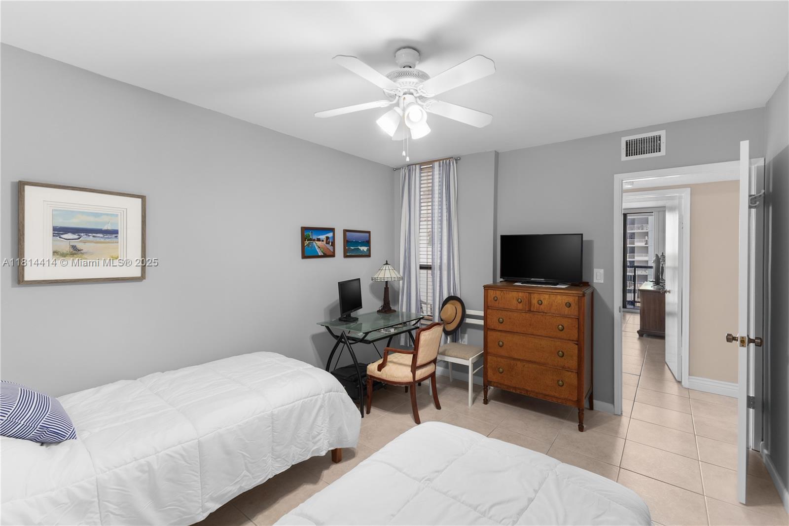 THE SURF CONDO - Residential