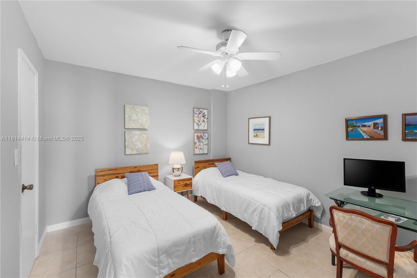THE SURF CONDO - Residential