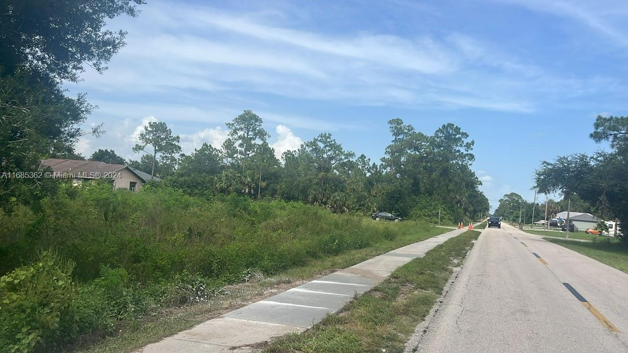 LEHIGH ACRES UNIT 9 BLK 26 - Land